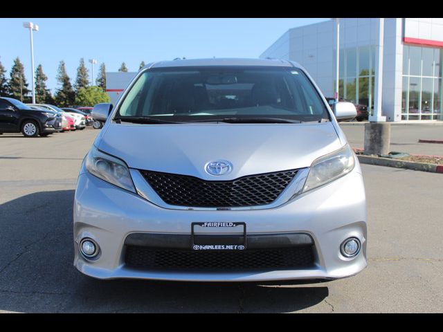 2016 Toyota Sienna SE Premium