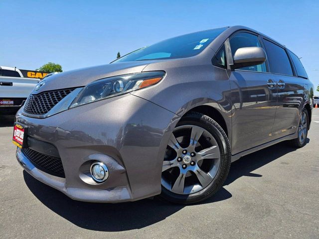 2016 Toyota Sienna SE Premium