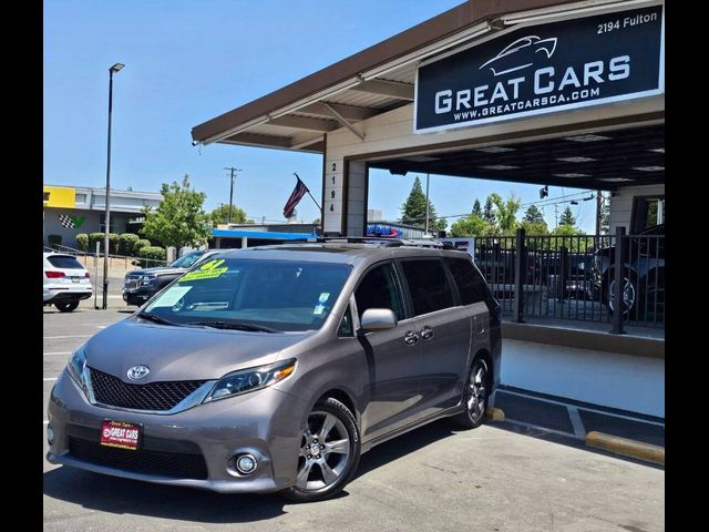 2016 Toyota Sienna SE Premium