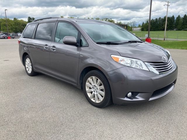 2016 Toyota Sienna XLE Premium