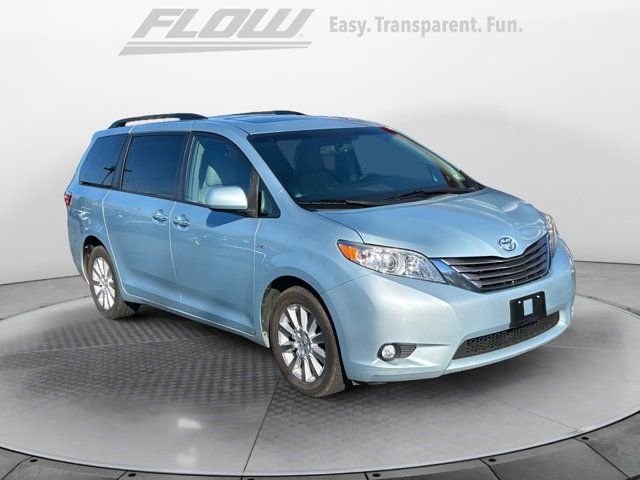 2016 Toyota Sienna XLE