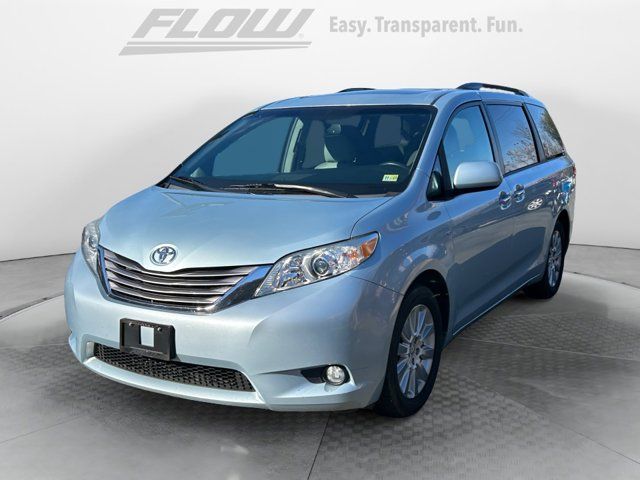 2016 Toyota Sienna XLE