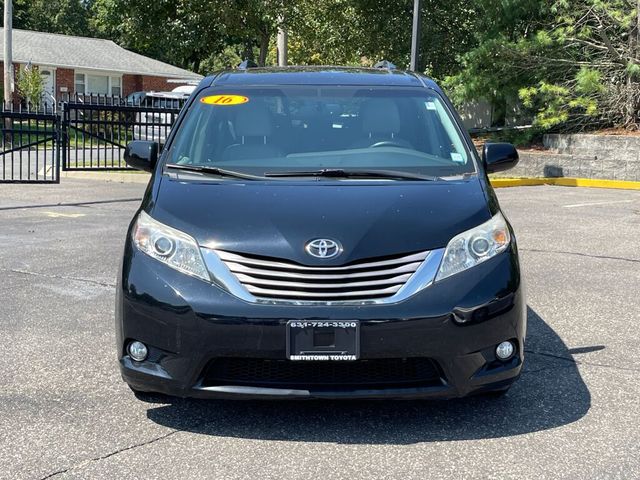 2016 Toyota Sienna 