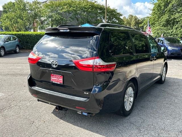 2016 Toyota Sienna XLE Premium