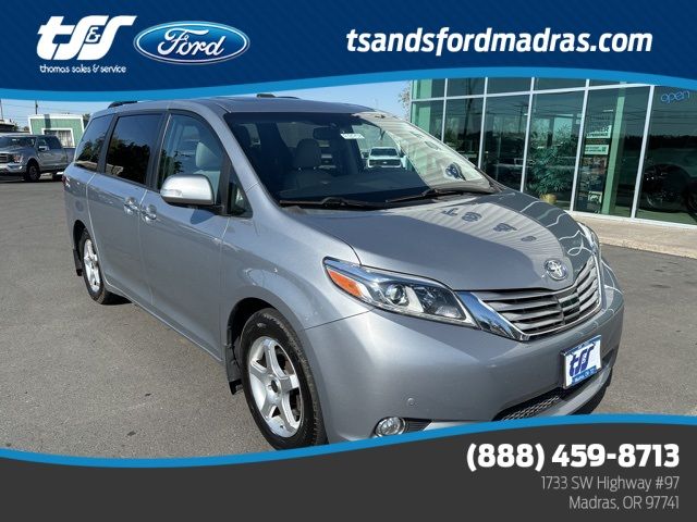 2016 Toyota Sienna XLE