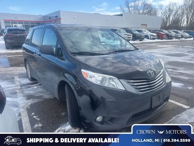 2016 Toyota Sienna XLE