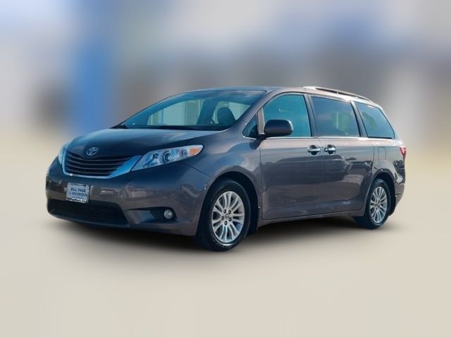 2016 Toyota Sienna 