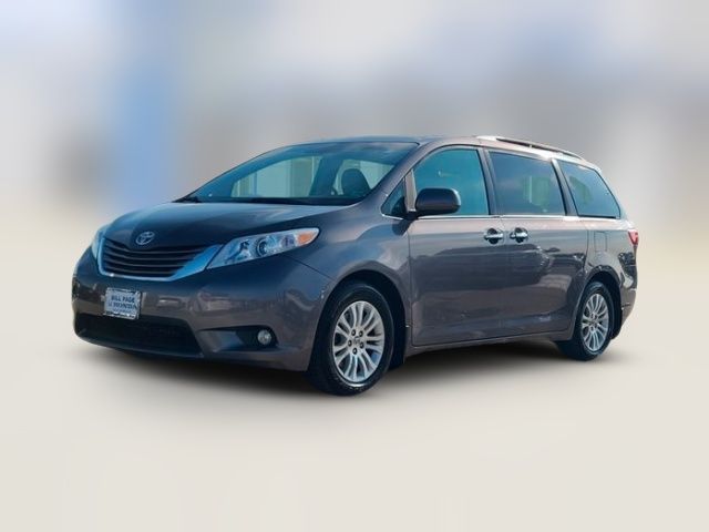 2016 Toyota Sienna 