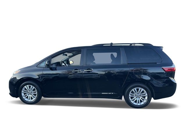 2016 Toyota Sienna XLE