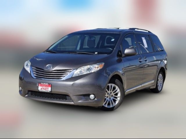 2016 Toyota Sienna XLE