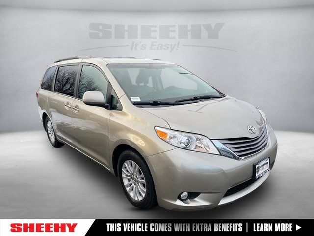 2016 Toyota Sienna XLE