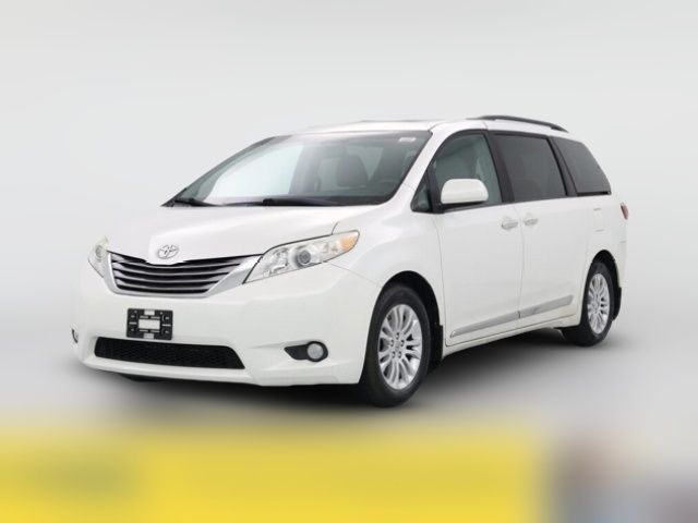 2016 Toyota Sienna XLE