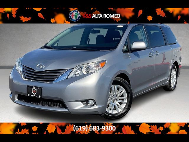 2016 Toyota Sienna XLE