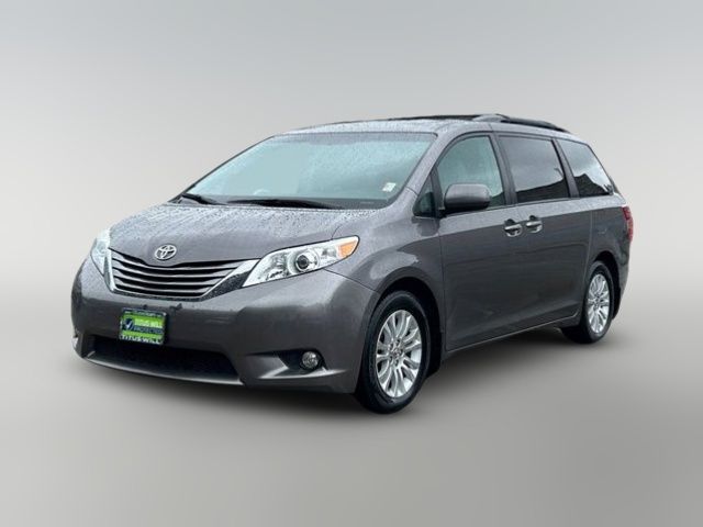 2016 Toyota Sienna XLE