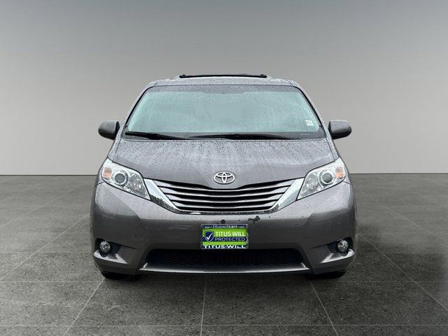 2016 Toyota Sienna XLE