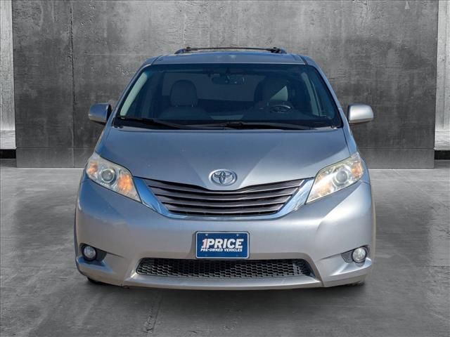 2016 Toyota Sienna XLE Premium