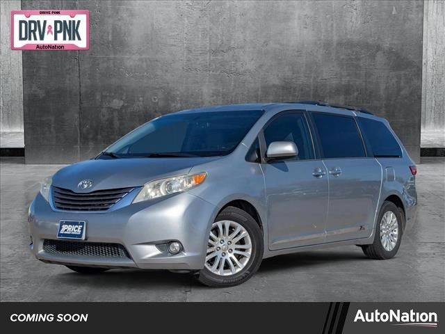 2016 Toyota Sienna XLE Premium