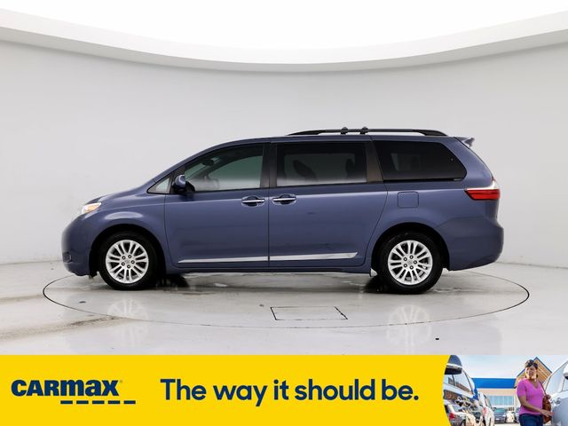 2016 Toyota Sienna XLE