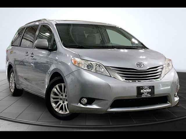 2016 Toyota Sienna XLE Premium