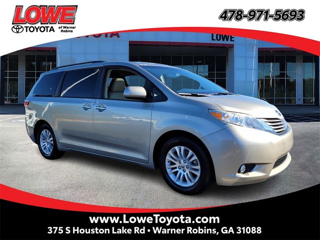 2016 Toyota Sienna XLE