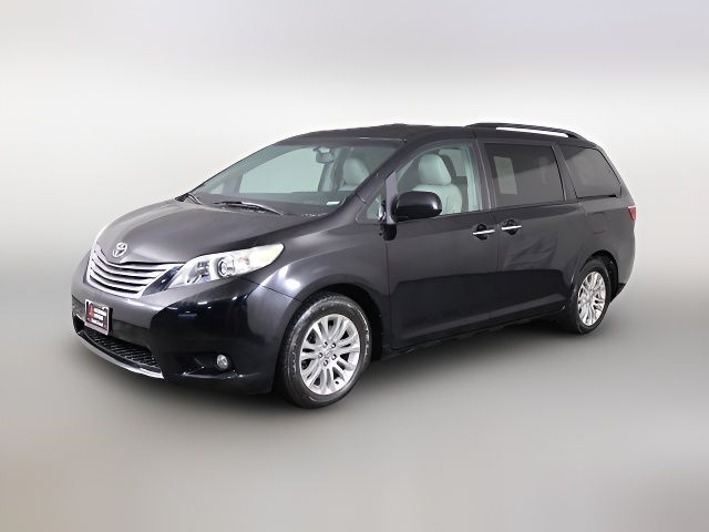 2016 Toyota Sienna XLE