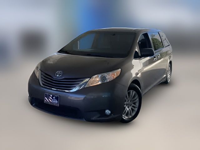 2016 Toyota Sienna XLE