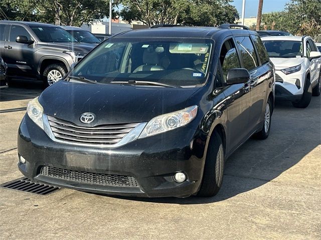 2016 Toyota Sienna XLE Premium