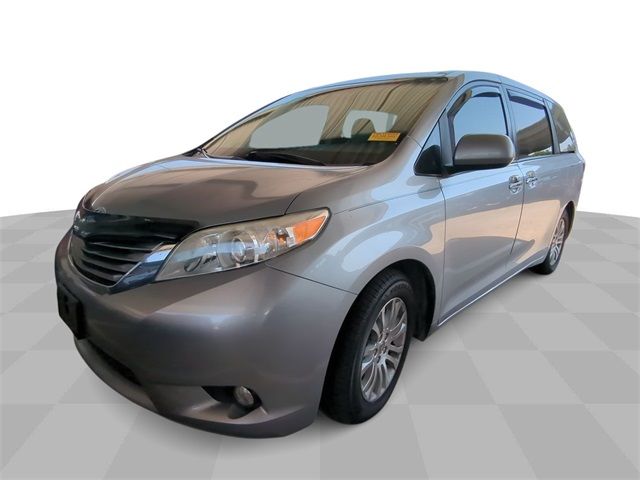 2016 Toyota Sienna 