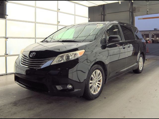 2016 Toyota Sienna 