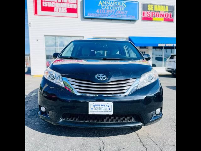 2016 Toyota Sienna XLE