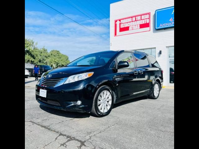 2016 Toyota Sienna XLE