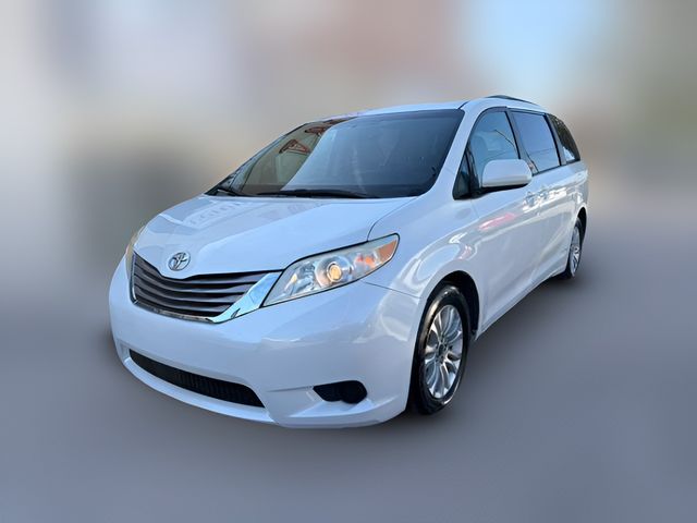 2016 Toyota Sienna XLE