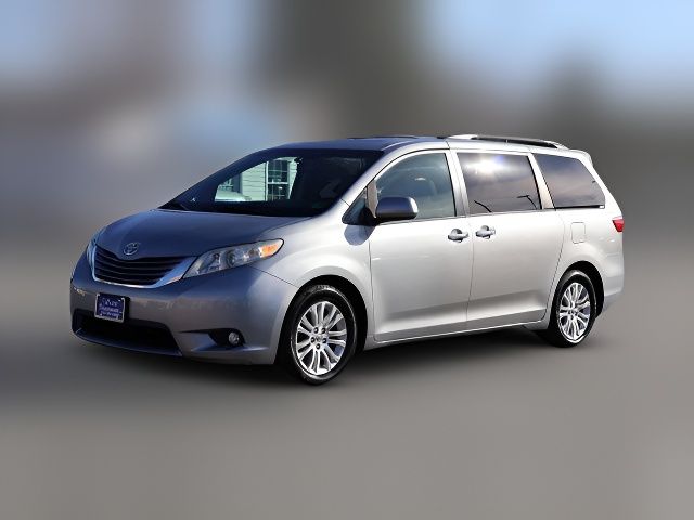 2016 Toyota Sienna XLE Premium