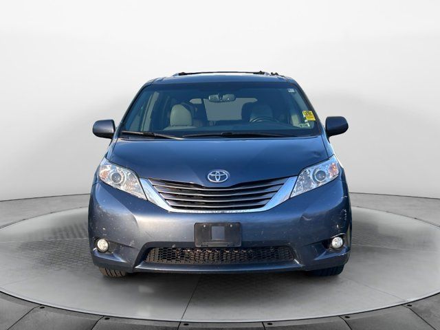 2016 Toyota Sienna XLE Premium