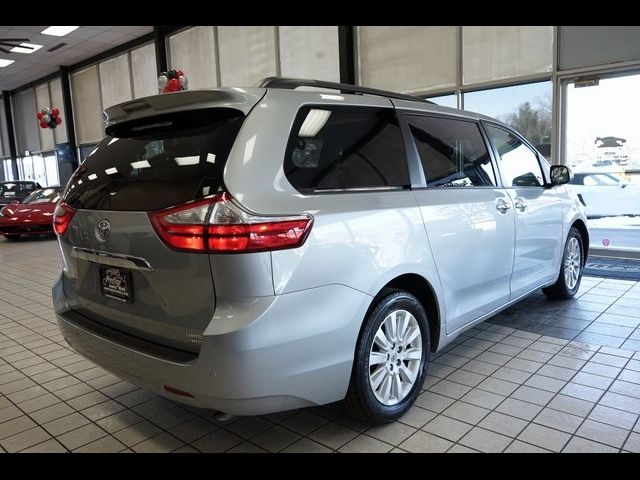 2016 Toyota Sienna XLE Premium