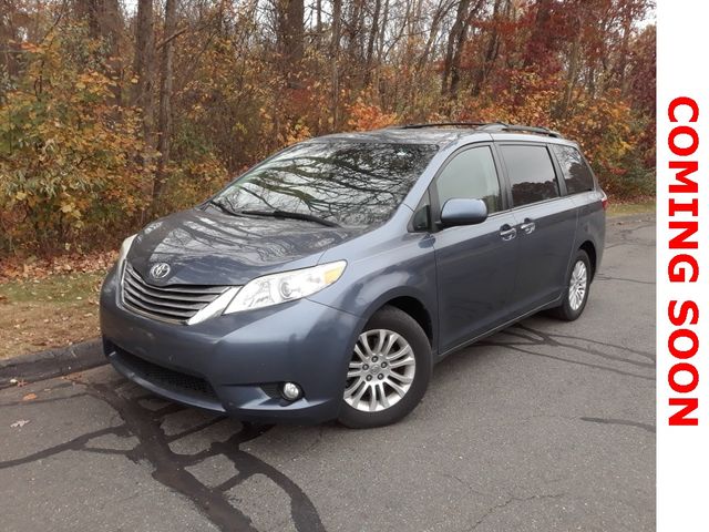 2016 Toyota Sienna XLE Premium