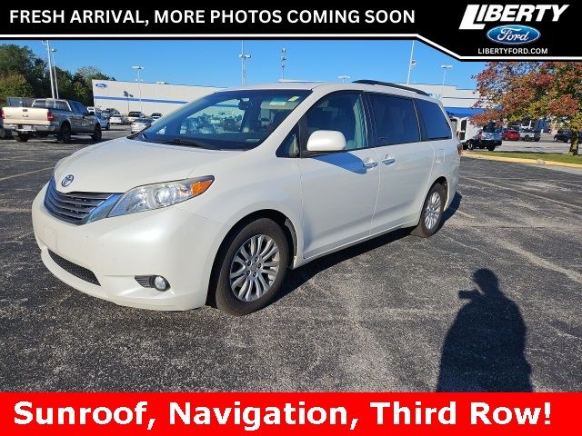 2016 Toyota Sienna XLE Premium