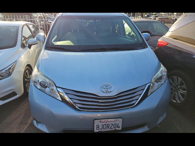 2016 Toyota Sienna XLE Premium