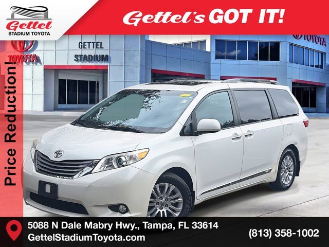 2016 Toyota Sienna XLE Premium