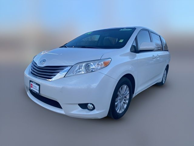 2016 Toyota Sienna XLE Premium