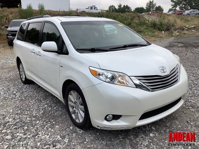 2016 Toyota Sienna XLE Premium