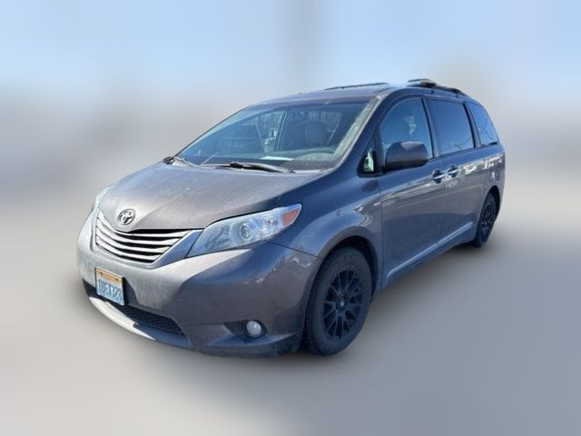 2016 Toyota Sienna XLE Premium