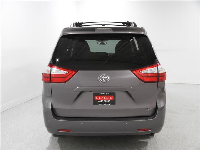 2016 Toyota Sienna XLE Premium
