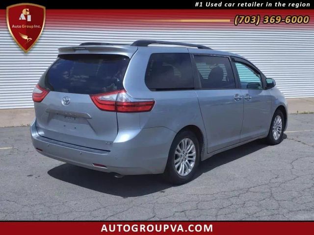 2016 Toyota Sienna XLE Premium