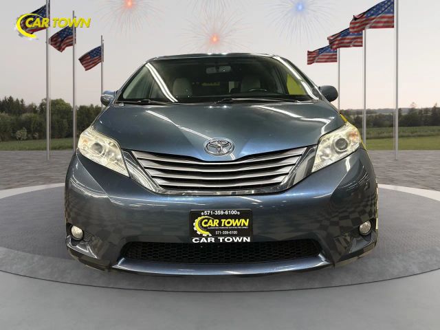 2016 Toyota Sienna XLE Premium