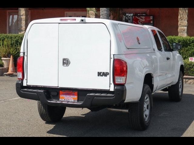 2016 Toyota Tacoma SR