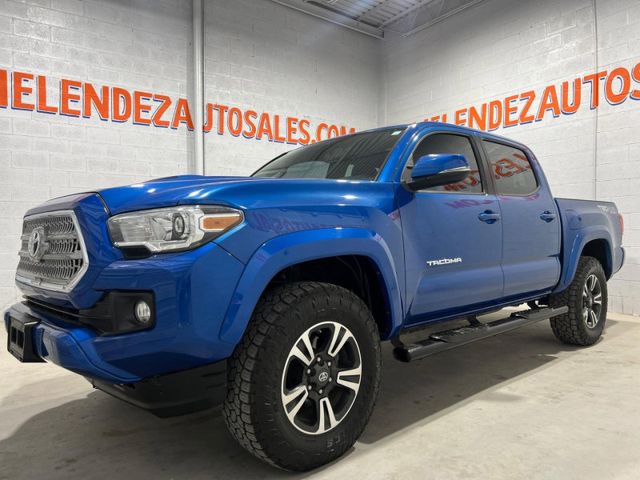 2016 Toyota Tacoma SR