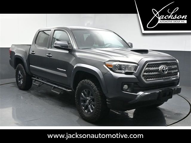 2016 Toyota Tacoma TRD Sport