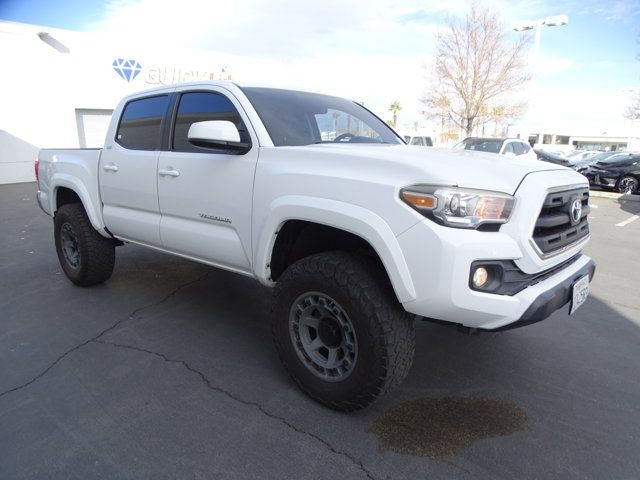 2016 Toyota Tacoma 