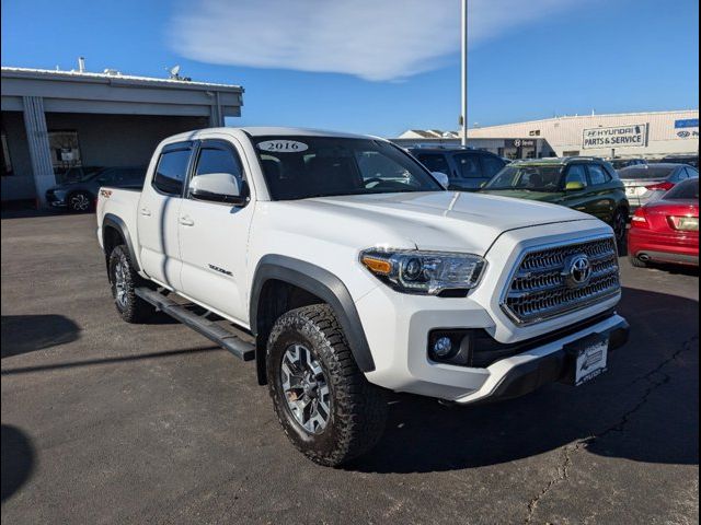 2016 Toyota Tacoma 